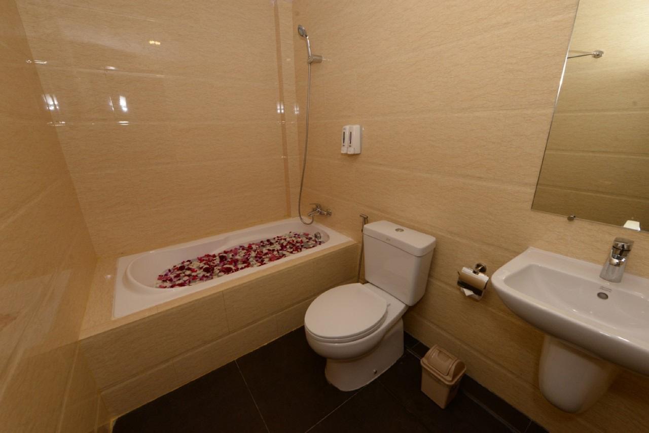 Min Nandar Garden Hotel Thanlyin Exterior foto
